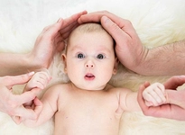 Bebeklerde Anüste Çatlak Belirtileri ve Tedavisi